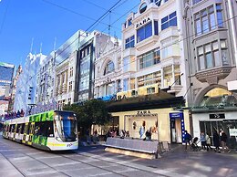 Pullman Melbourne City Centre