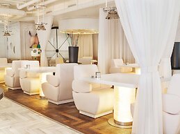 NH Collection Madrid Eurobuilding
