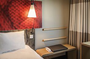 ibis Saint Omer Centre