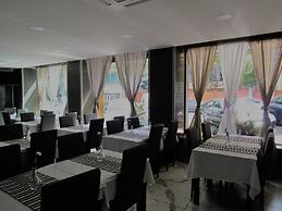 Hotel Excelsior