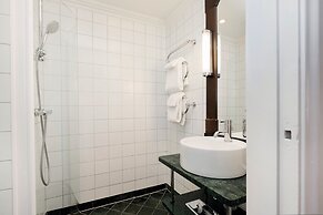 Elite Park Avenue Hotel