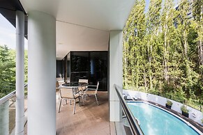 Crowne Plaza Canberra by IHG