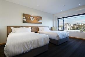 Crowne Plaza Canberra by IHG