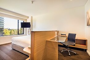 Crowne Plaza Canberra by IHG