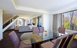 Crowne Plaza Canberra by IHG