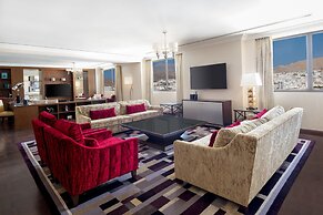 Sheraton Oman Hotel