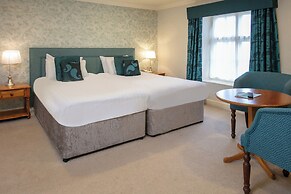 Knights Hill Hotel & Spa