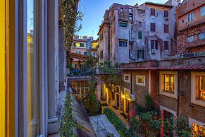 Condotti Boutique Hotel