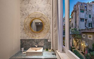 Condotti Boutique Hotel