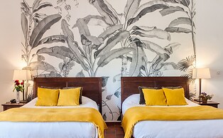 Esmeralda Resort