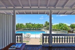Esmeralda Resort