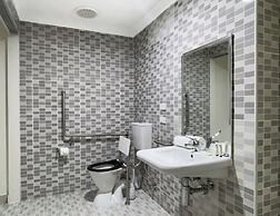 The Phoenix Artesian Spa Resort and Accommodation