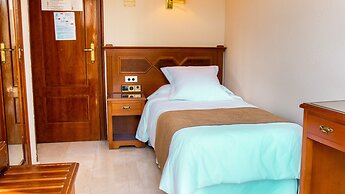 Hotel Reina Cristina