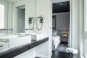 Le General Hotel