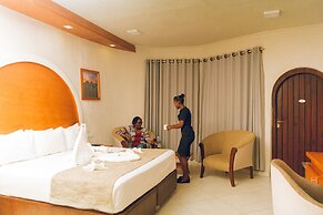 Caribbea Bay Resort