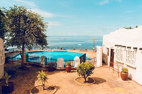 Caribbea Bay Resort