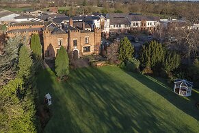 Crabwall Manor Hotel & Spa