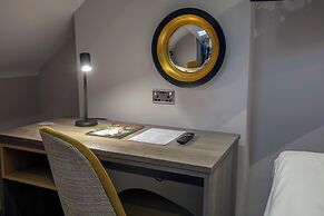 Crabwall Manor Hotel & Spa