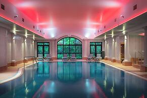 Crabwall Manor Hotel & Spa