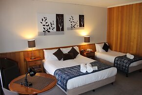 Bakery Hill Motel