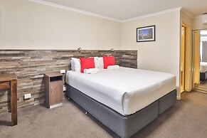Boulevard Motor Inn