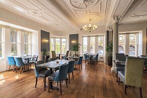 Old Waverley Hotel
