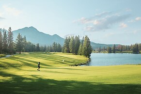 Fairmont Jasper Park Lodge