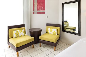 Mercure Nadi