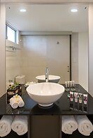 Mercure Nadi