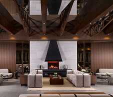 C. Baldwin, Curio Collection by Hilton
