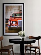 C. Baldwin, Curio Collection by Hilton