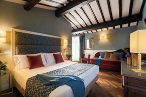 Rivoli Boutique Hotel
