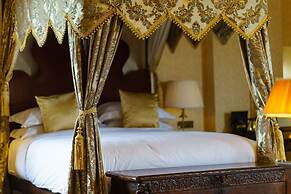 Thornbury Castle, Relais & Châteaux