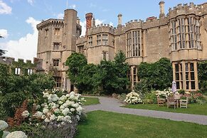 Thornbury Castle, Relais & Châteaux