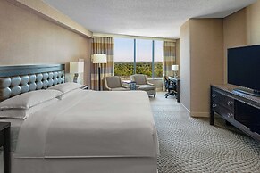 Sheraton Greensboro at Four Seasons