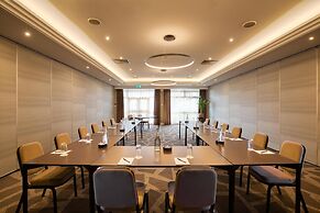 DoubleTree by Hilton London - Ealing Hotel