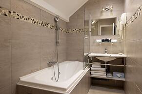Relais Hotel Du Vieux Paris
