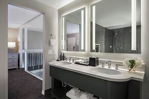 Sheraton Cavalier Saskatoon Hotel