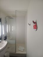 ibis Orange Centre Echangeur A7 A9