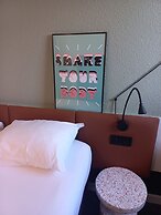 ibis Orange Centre Echangeur A7 A9
