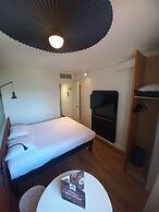 ibis Orange Centre Echangeur A7 A9