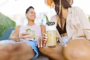 Coronado Island Marriott Resort & Spa