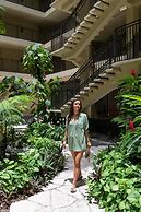 Royal Kona Resort