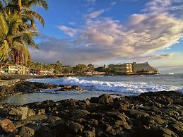 Royal Kona Resort