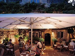 Old Parsonage Hotel