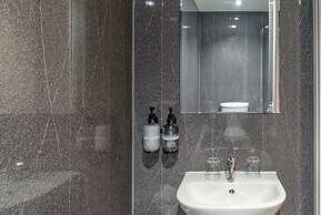 Daresbury Park Hotel