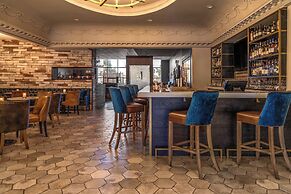 Crowne Plaza Fredericton-Lord Beaverbrook by IHG