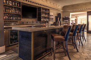 Crowne Plaza Fredericton-Lord Beaverbrook by IHG