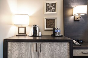 Crowne Plaza Fredericton-Lord Beaverbrook by IHG