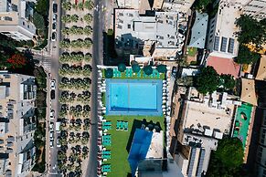 Grand Beach Hotel